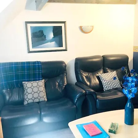 Apartment With One Bedroom In Gedre With Wonderful Mountain View And Wifi 7 Km From The Slopes